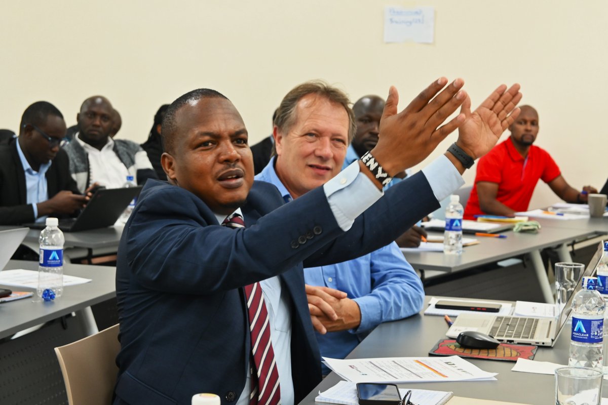avsi_kenya's tweet photo. This week, #ARABIKAproject trained 21 coffee cooperative reps &amp; 14 county officials from 7 counties on export readiness! 🌍☕️ Participants learned about direct sales, market linkages, and international requirements.

@AICS_Nairobi
@MakeItKenya
@FondazioneAVSI
@E4ICenterKenya https://t.co/Si9YAwbhYQ