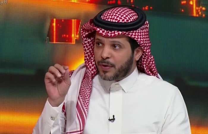 #اكشن_مع_وليد

الله يعزك يابو بدر باقي ع الحلو تكه. فلاته ماينفع واصبح الان هو الحلقة الاضعف. يتضح جليا ارآه المتعصبة ضد الهلال ! وياليته يقول الحق لان الحق مايزعل 

فكنا من عقلية ااجمهور. عندك محللين عظماء اتحاديين افضل مية مره من فلاته !!!   ياليت يكتمل العقد بمحمد العميري