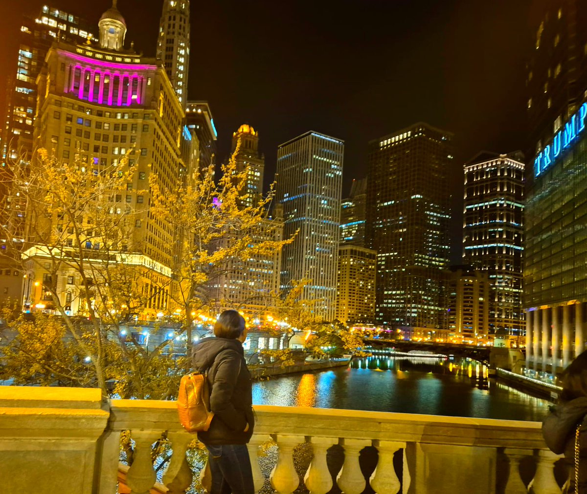 fiyinsiku's tweet photo. Postcards from Chicago.
So long, Chicago! You have kept your promise!😍
Let the #WorldTour continue.
#TravelMedic #SeeSomeWorld
#BucketlistTravels #CareerBreak https://t.co/mQbJ8GV1p7