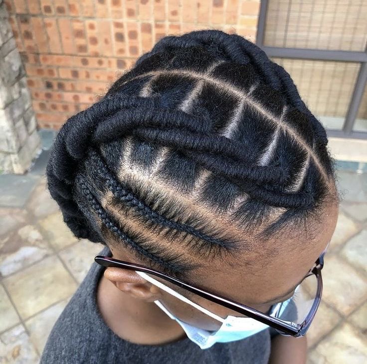 BebiNaturalz's tweet photo. Start your week with style! 
Protective styles aren’t just about care; they’re about expressing yourself.
Here are a few looks to inspire your next appointment!

Which one is calling your name?
Reach out to us directly through DM, &amp; don't forget to refer your friends. Thank you! https://t.co/xDabxACn1c