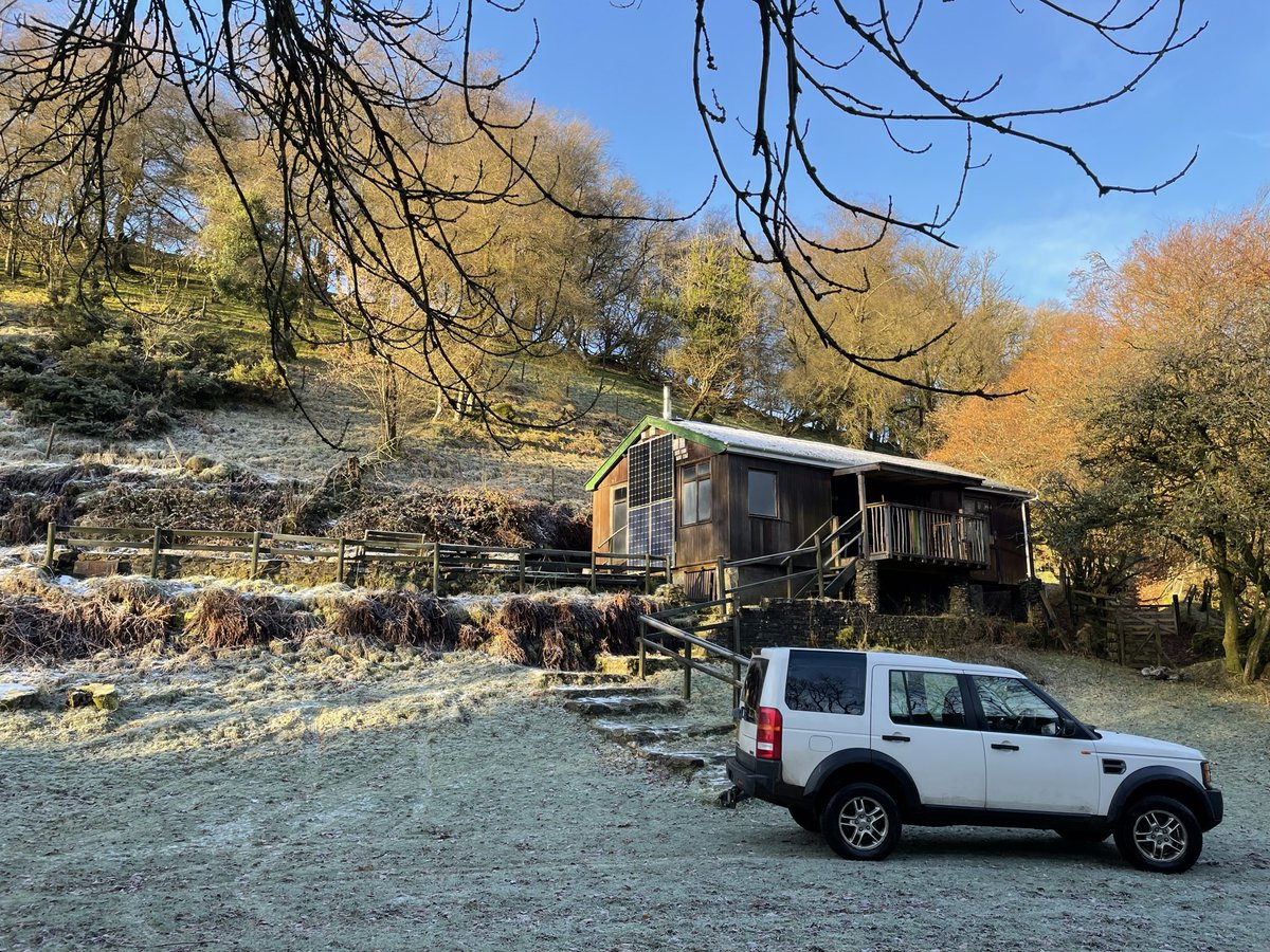 ExmoorCentre's tweet photo. We have every November weekend available at https://t.co/fA49c46QJZ ! Madness, its one of the best times to be here for #Stargazing and #Campfires
#Exmoor #Wildlife 
Email us now to book https://t.co/XjKxBhYj0y