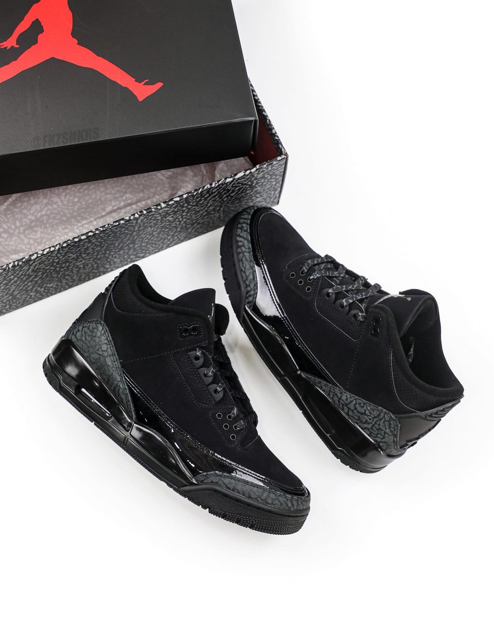 fullress's tweet photo. ナイキ エア ジョーダン 3 レトロ "ブラックキャット" (NIKE AIR JORDAN 3 RETRO “Black Cat”) [CT8532-001]

>> https://t.co/ht4HxEbEHZ https://t.co/dTtjNS3K4h