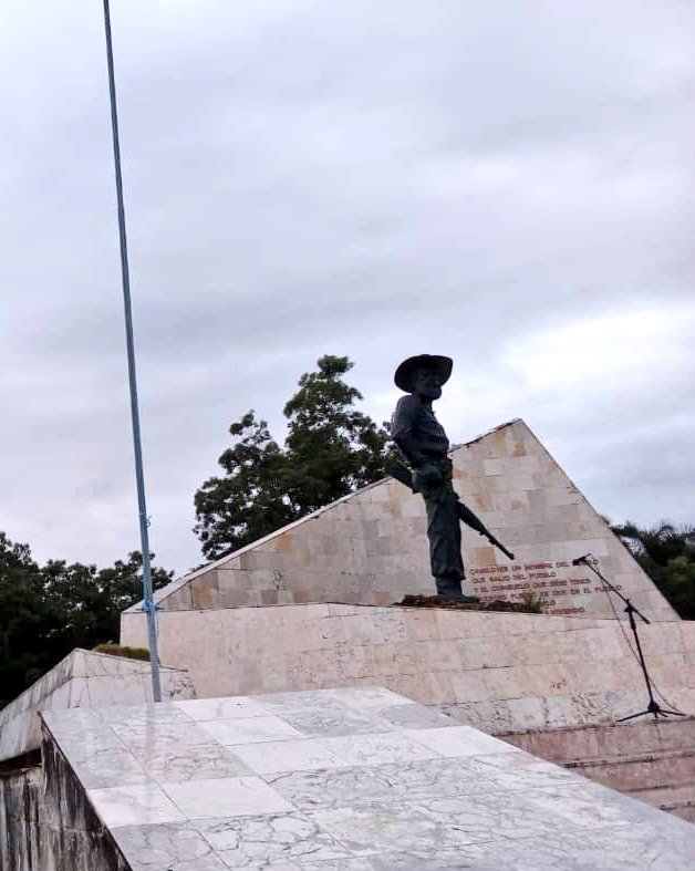 Naima Ariatne Trujillo tweet media