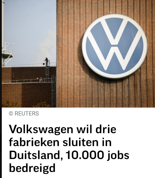 Duitse groene energie transitie zorgt voor economische ramp : mogelijke sluiting 3 VW fabrieken en het verlies van 10.000 jobs.
Als groene fundamentalisten aan de macht komen dan beginnen ze met economische zelfmoord.