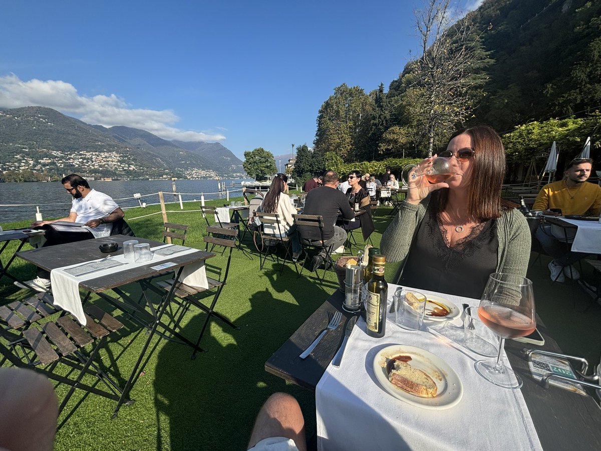 coops220485's tweet image. Todays bucket list ✅ Lake Como 🍕🍷🍺