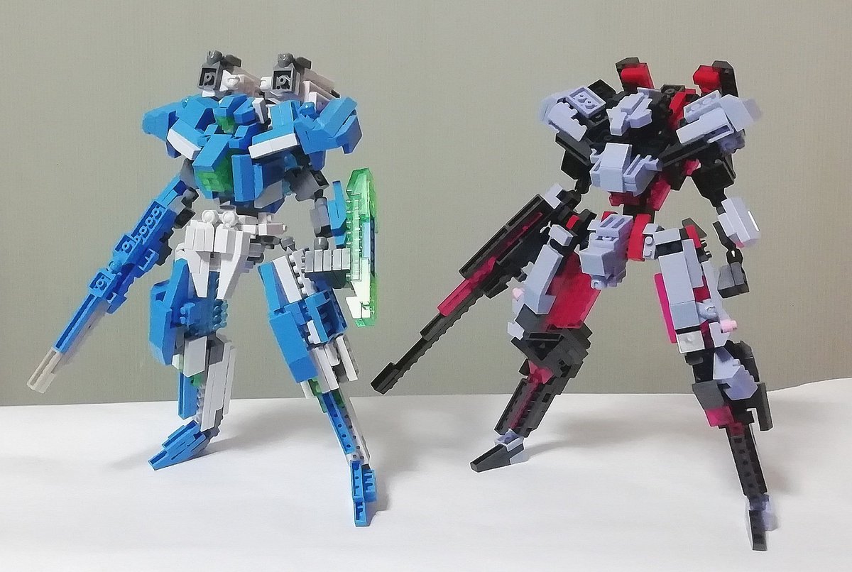 前作、ジェネシスの3パックビルドと。今回は前作のライバル機の