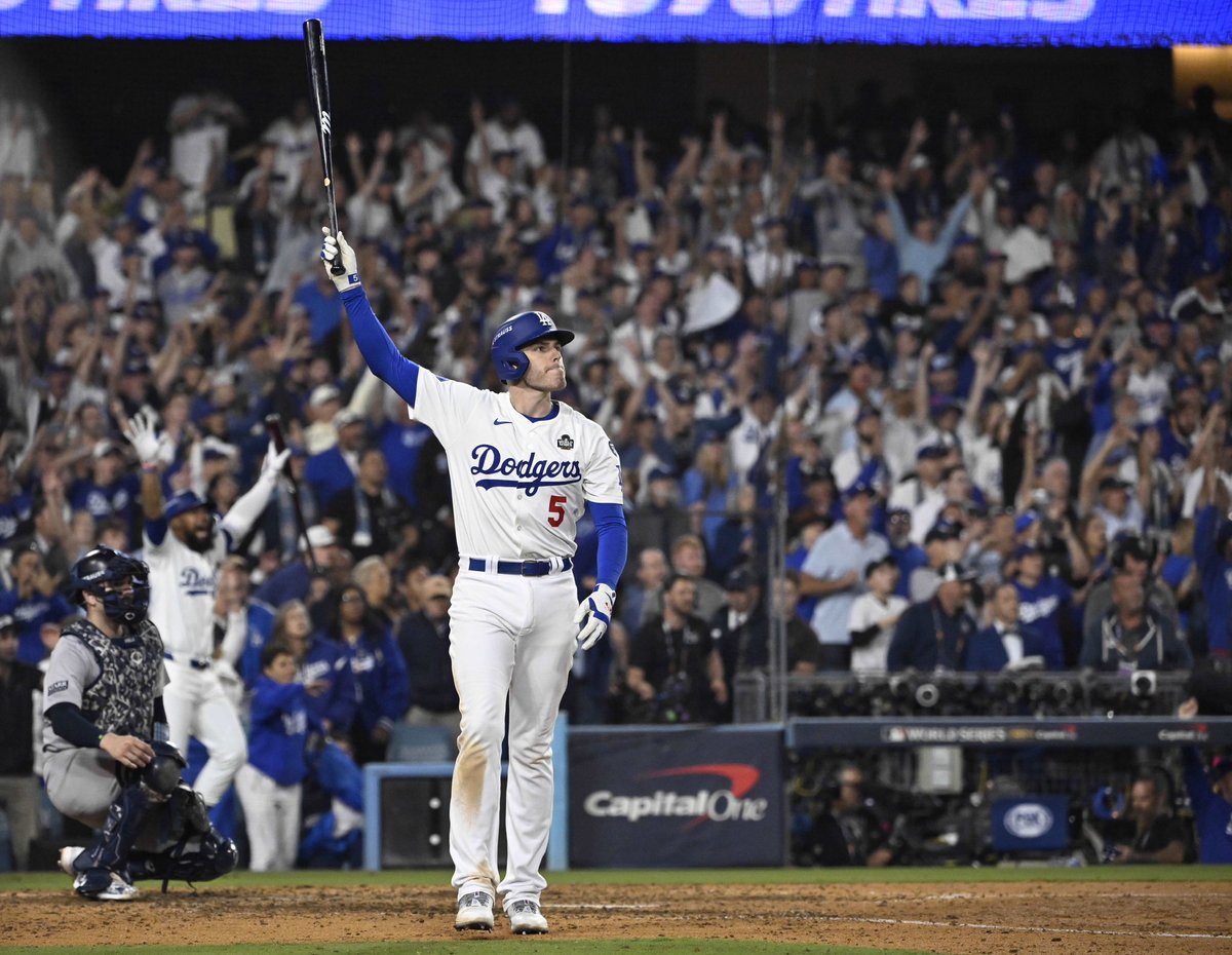 ThreeInningSave's tweet photo. Not sure if you heard, but the Dodgers are up 2-0 in the World Series. It was quite a weekend in Los Angeles

Game 3 is tonight at Yankee Stadium

LISTEN: https://t.co/dQHulK8NAE https://t.co/0rE7x5QunU