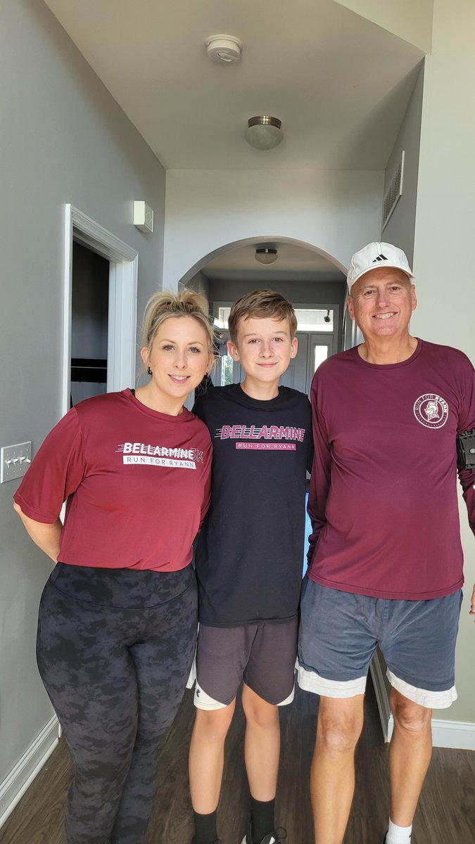 TODAY'S THE LAST DAY OF THE VIRTUAL RUN FOR RYANN!🏃‍♀️Just #KeeptRyann and finish the Run for Ryann off strong!

Don't forget to submit your time and photos: alumni.bellarmine.edu/rfrtime24

Thank you to Steve Medved for this awesome photo!