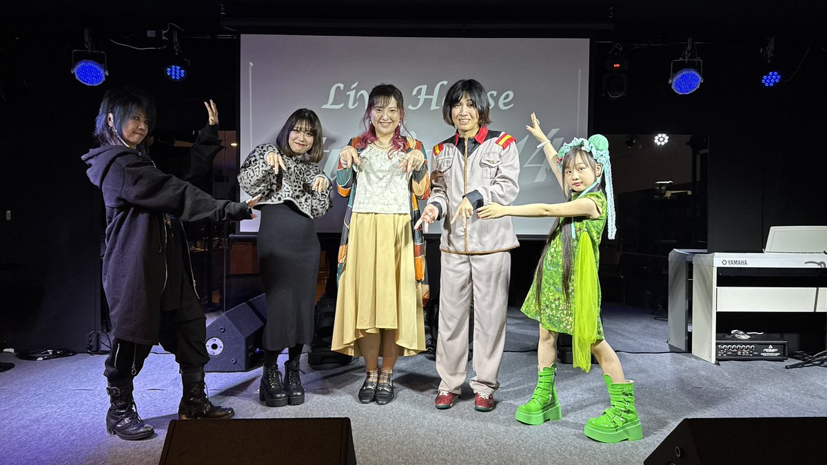 nijioshi_POP's tweet photo. #にじ推しぽっぷ　vol.2
ありがとうございました🌈🫶🏻´-
可愛いかっこいい面白い楽しいが詰まったパフォーマンス、お客様も盛り上がってくれてにんまり🥰
vol.3は来年4月に開催予定です🗓️✨
どんどん進化して、いつか満員にするぞ！ついてこ〜い💫
皆様本当にありがとうございました🙇‍♀️💓
主催　藍川美彩 https://t.co/4RunqiucLB