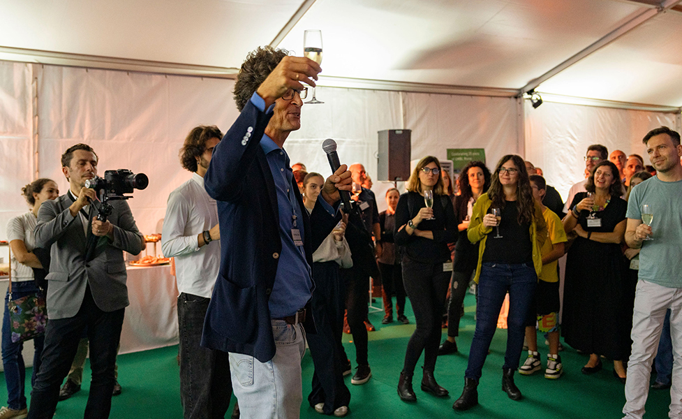 EMBLRome's tweet image. It was a huge pleasure to celebrate our silver anniversary with staff, alumni and friends of EMBL Rome!
We looked back with emotion at 25 years of challenges and achievements through the stories of our alumni, who are the roots of this site.
Thank you for being with us!