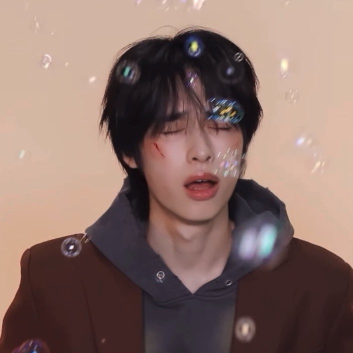 auxiyar's tweet image. 우리강아지아파요