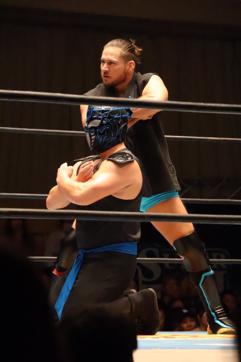 toumo_1017's tweet photo. 2024.10.28 後楽園ホール
#njpw #njsjtl #ninjamack #njpwninja #kamikazeninja #TheDKC https://t.co/kI8vjRnGhk