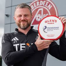 Dave Tate tweet media