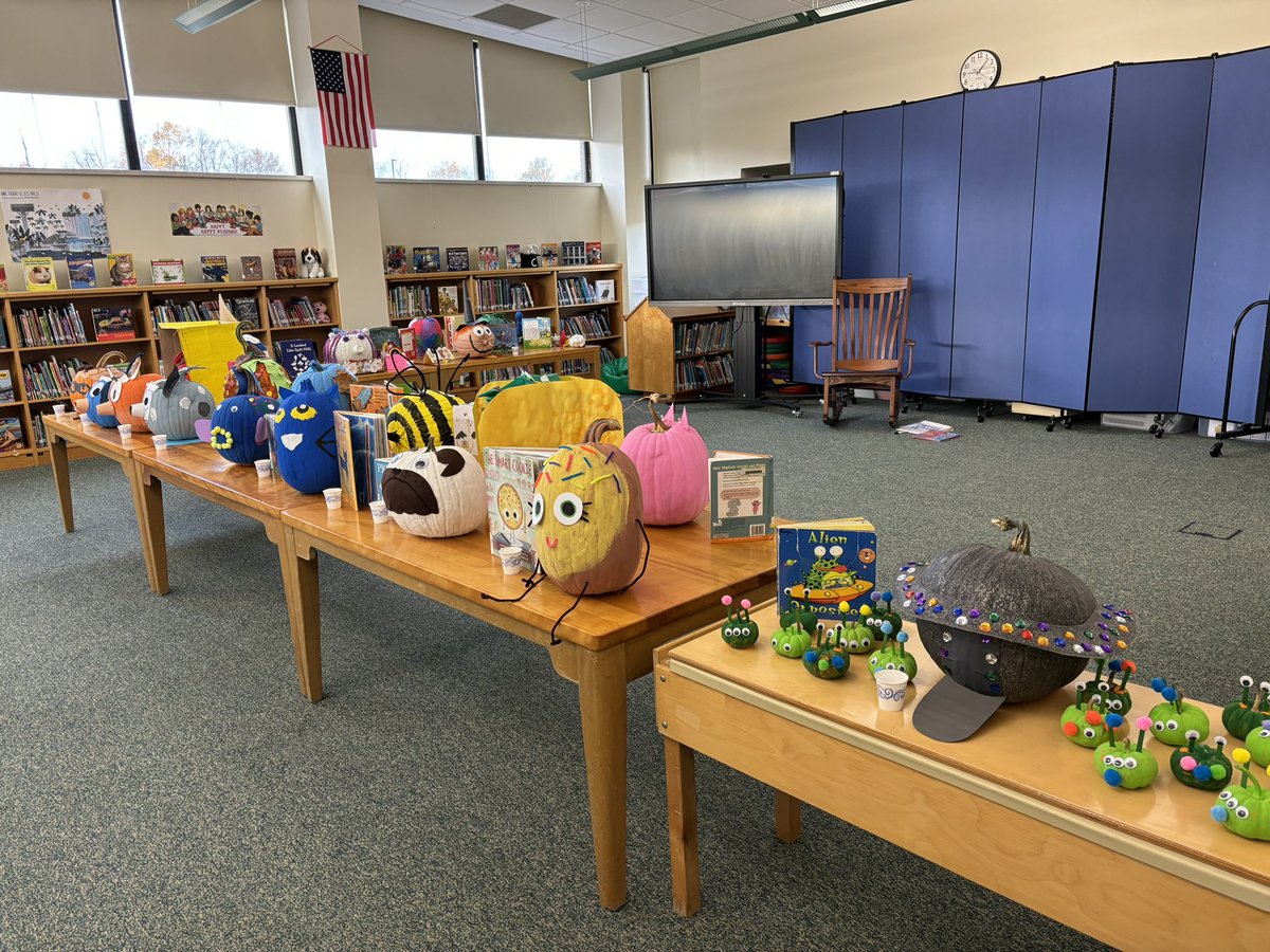 Randall Yu (@bcsdginther) on Twitter photo Our <a href="/BCSDGinther/">Randall Yu</a> students will vote for their favorite decorated pumpkin at library class this week. Creativity and fun in action! <a href="/BCSDGintherAP/">Mrs. Keenan</a> Our <a href="/BCSDGinther/">Randall Yu</a> students will vote for their favorite decorated pumpkin at library class this week. Creativity and fun in action! <a href="/BCSDGintherAP/">Mrs. Keenan</a>