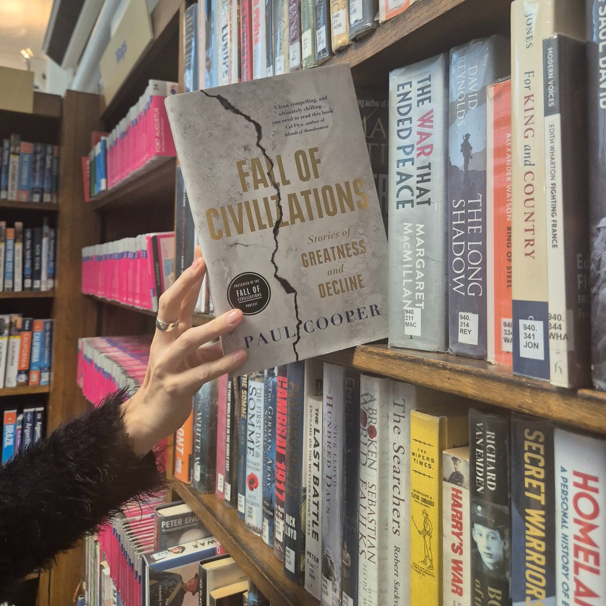Richmond upon Thames Libraries (@richmondlibs) on Twitter photo Come and listen to <a href="/PaulMMCooper/">Paul Cooper</a>, the author of "Fall of Civilisations" on Thursday 14th November at 7pm in #Teddington Library! Based on the popular podcast, this book explores ancient societies, their rise to power and the eventual collapse. More info: twtr.to/ac2Vn Come and listen to <a href="/PaulMMCooper/">Paul Cooper</a>, the author of "Fall of Civilisations" on Thursday 14th November at 7pm in #Teddington Library! Based on the popular podcast, this book explores ancient societies, their rise to power and the eventual collapse. More info: twtr.to/ac2Vn