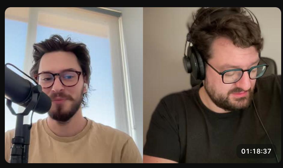 Dasprive (@dasprive) on Twitter photo Dus de cohost is verhuisd naar Australie. Wat u ziet is het gevolg: een opname terwijl de één net 's middags uit het zwembad komt, en de ander om 05.00 is opgestaan. 
Maar dan krijg je ook wat, aflevering 177: dasprive.be/privacy/177-pr… Dus de cohost is verhuisd naar Australie. Wat u ziet is het gevolg: een opname terwijl de één net 's middags uit het zwembad komt, en de ander om 05.00 is opgestaan. 
Maar dan krijg je ook wat, aflevering 177: dasprive.be/privacy/177-pr…