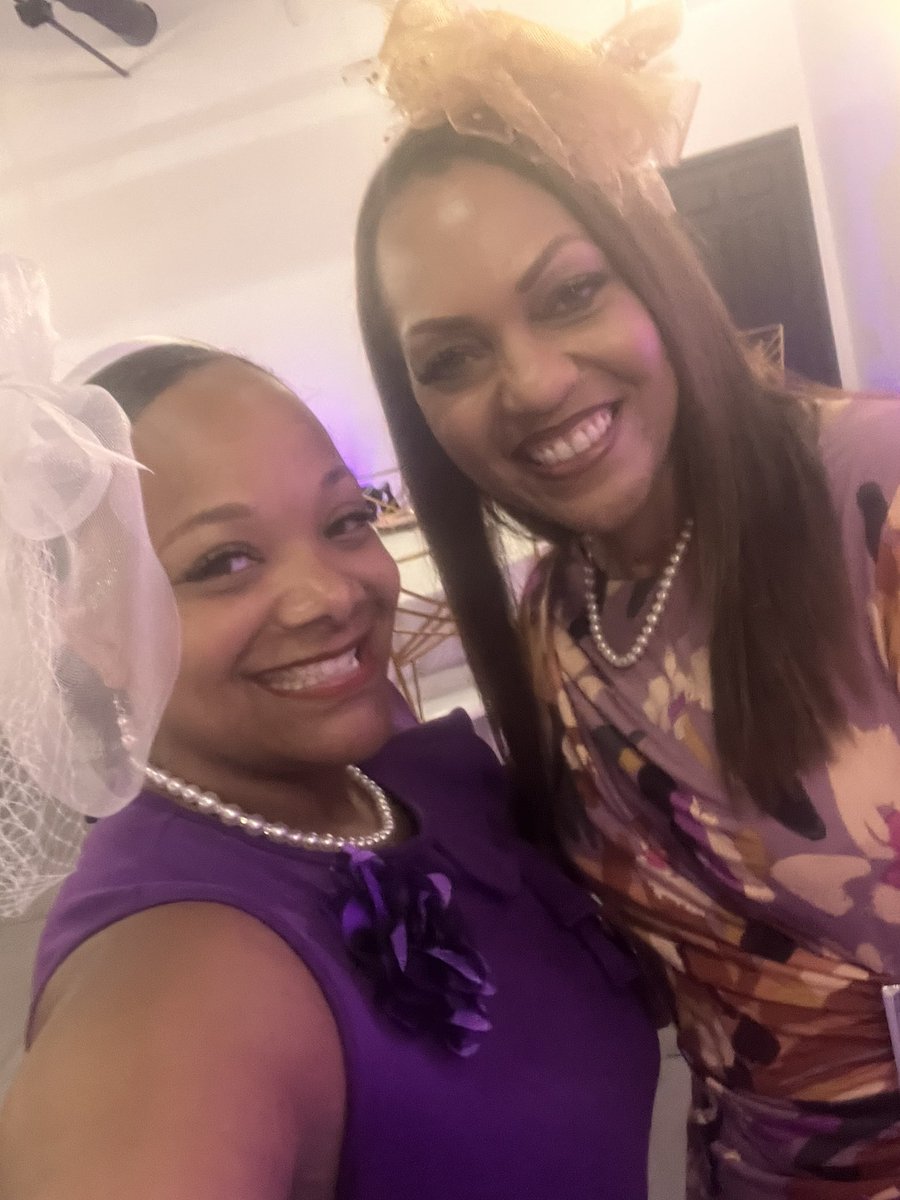Christina Guillory, M.Ed (@cguillory_math) on Twitter photo The <a href="/R4TCWSE/">TCWSE Region 4</a> Fall Mixer was a motivational experience. I am proud to be apart of a great organization with powerful women. #SheSharpensMe #IronSharpensIron <a href="/PrincipalAuntie/">Sheree Bogany</a> <a href="/KWhite4learning/">Katrina M. White</a> The <a href="/R4TCWSE/">TCWSE Region 4</a> Fall Mixer was a motivational experience. I am proud to be apart of a great organization with powerful women. #SheSharpensMe #IronSharpensIron <a href="/PrincipalAuntie/">Sheree Bogany</a> <a href="/KWhite4learning/">Katrina M. White</a>