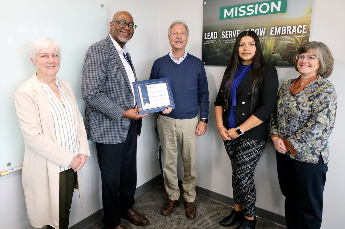 Rural Development Indiana (@rd_indiana) on Twitter photo It's Cooperative Month! On Friday, USDA <a href="/RD_Indiana/">Rural Development Indiana</a>'s Business Programs Director Anthony Kirkland visited two cooperatives: <a href="/CountryMark/">CountryMark</a> and <a href="/KeystoneCoop/">KeystoneCoop</a>, recognizing their amazing work in rural Hoosier communities. Thanks for all you do! #CooperativeMonth #RuralDevelopment It's Cooperative Month! On Friday, USDA <a href="/RD_Indiana/">Rural Development Indiana</a>'s Business Programs Director Anthony Kirkland visited two cooperatives: <a href="/CountryMark/">CountryMark</a> and <a href="/KeystoneCoop/">KeystoneCoop</a>, recognizing their amazing work in rural Hoosier communities. Thanks for all you do! #CooperativeMonth #RuralDevelopment