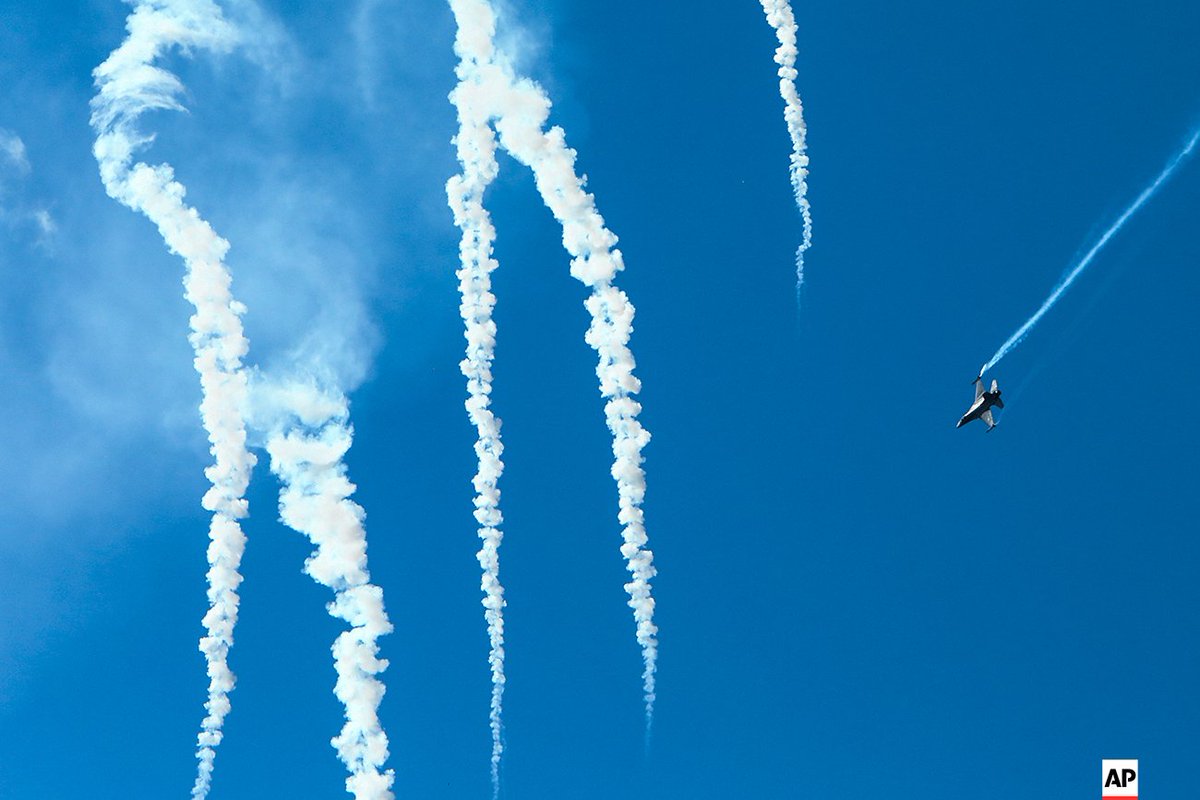 Military parade to celebrate the country's entry into WW II after it refused to align itself with a belligerent fascist Italy in 1940, in #Thessaloniki, northern #Greece, Oct. 28, 2024. <a href="/AP_Images/">AP Images</a> / <a href="/JohnPapanikos/">Giannis Papanikos</a>

#28η_Οκτωβριου 
#28ηΟκτωβρίου 
#photojournalism 
#ΕπετειοςτουΟχι