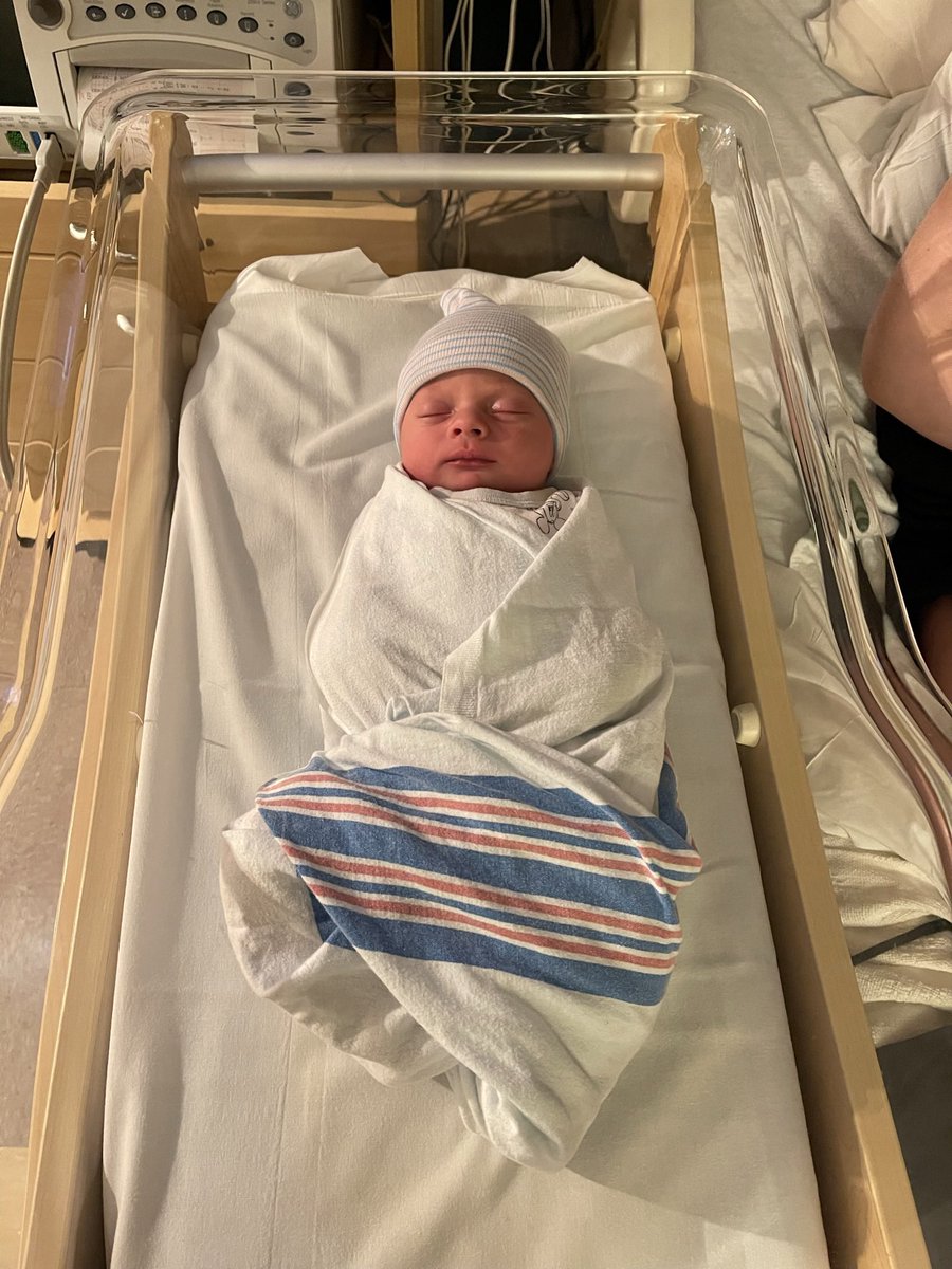 Let the journey begin!
Accepting all fatherly advice!

Guess it’s time to create another crypto port now for this little guy already has more $LINK than most you plebs