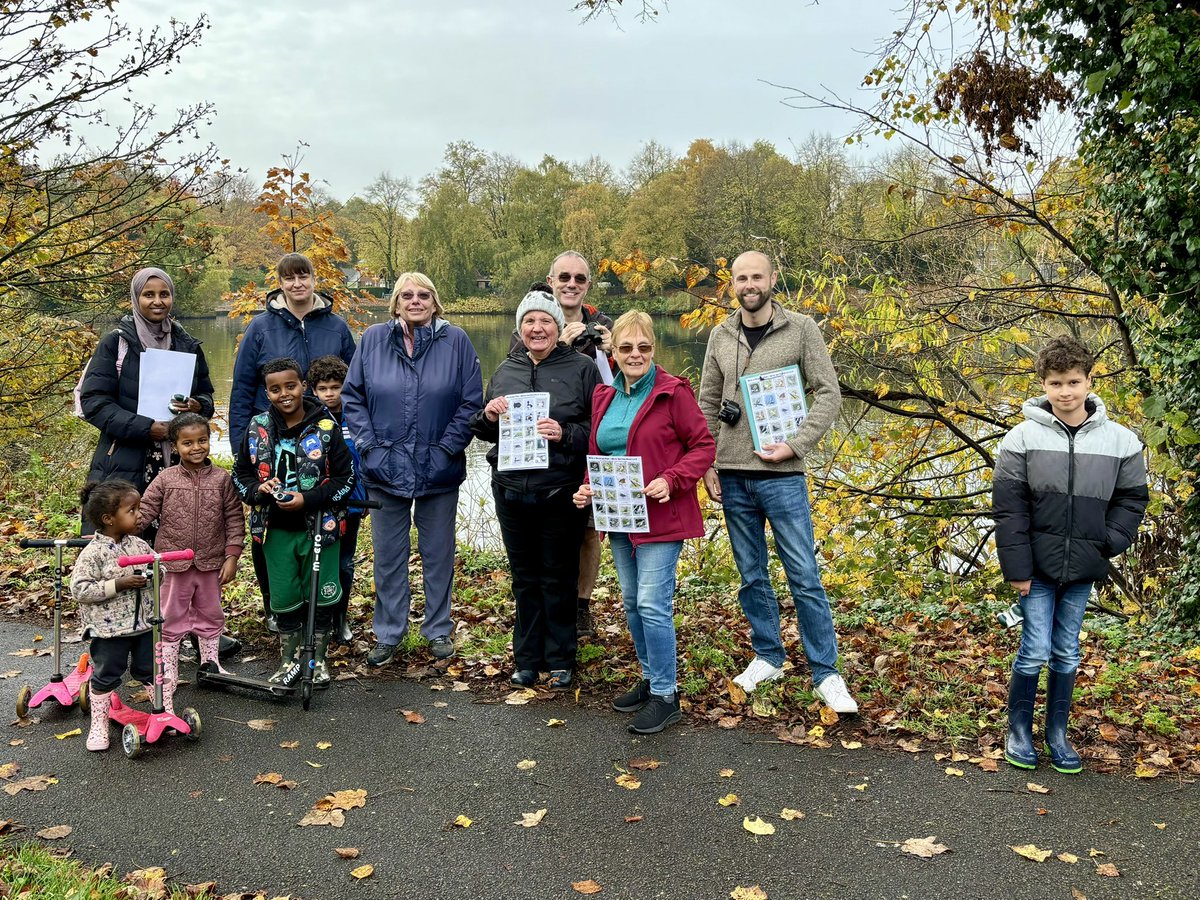 Chris4Patches's tweet photo. It was an honour to lead the Brookvale Park community into the magical world of Brum’s birds today

Nature’s building passion, pride &amp; involvement in a new friends group

35 species incl: 4 Shoveler, 17 Gadwall, 6 Wigeon, 9 Little Grebe, Chiffchaff, Goldcrest &amp; 25+ House Sparrow https://t.co/9BDDJkWnsj