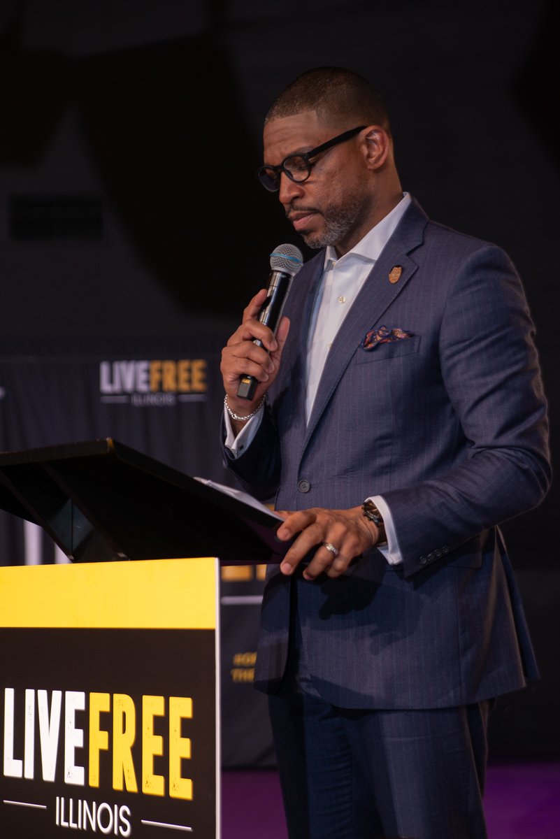 livefreechicago's tweet photo. Amazing Day 1 at Live Free Illinois Statewide Convening! We honored trailblazers, Rev. Starsky Wilson delivered a powerful message, and musical performances from Zeke Locke and Johari McGee complemented the inspiring words. We are excited for Day 2 w/ speaker Dr. Obery Hendricks! https://t.co/y7KIKB0Qm9