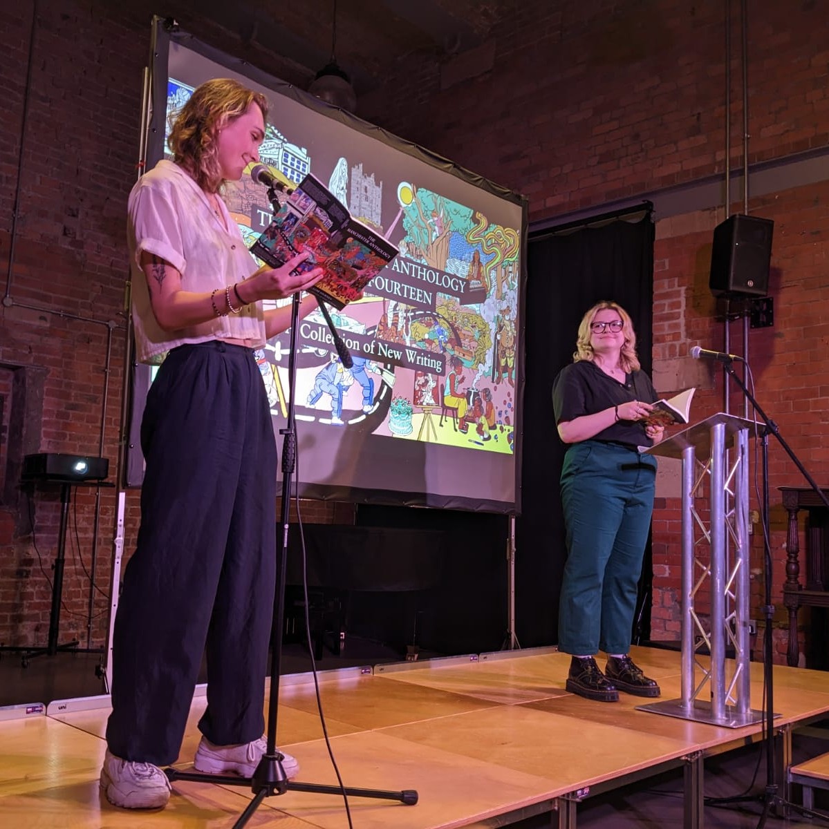 manc_anthology's tweet photo. Thank you to everyone who attended the launch of The Manchester Anthology, Volume Fourteen. It was a great evening! ✨

Cleo led the show, with a guest appearance by Michael Schmidt, after which sixteen wonderful contributors read from their pieces in the anthology. https://t.co/jDr2N9NRwW