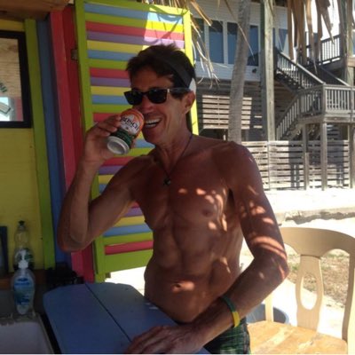 ibeach69's tweet photo. #NewProfilePic https://t.co/6tRs8uslbb