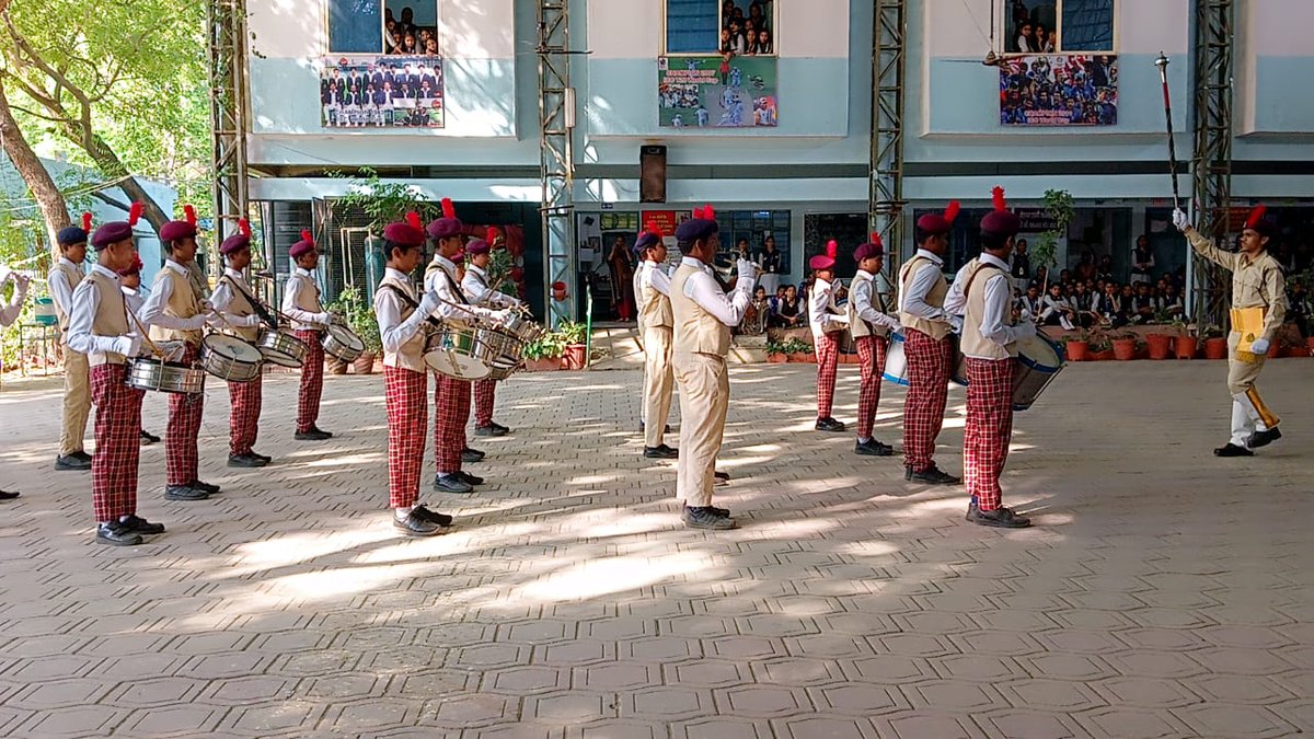 comindore's tweet photo. संभाग स्तरीय स्कूल बैंड प्रतियोगिता सम्पन्न।
Read more: https://t.co/ORtYZPOiEa
#JansamparkMP
#indore
#इंदौर
#bandcompetition
@schooledump https://t.co/lI7qBS68kH