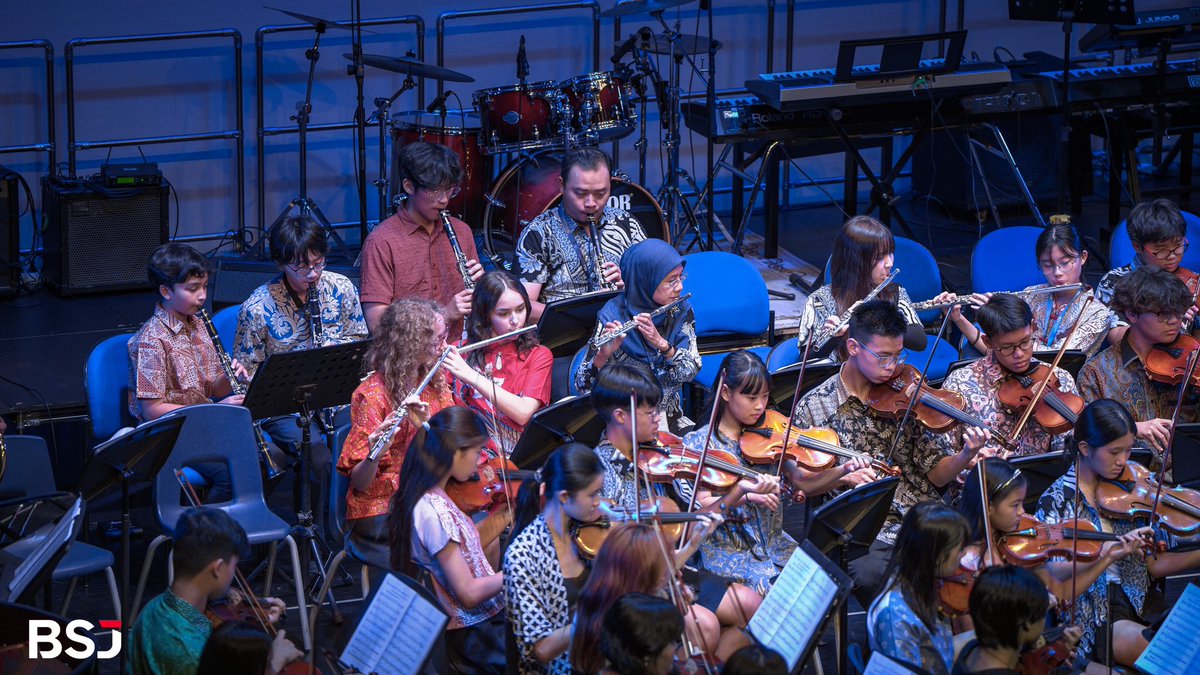 Konser akhir term di bulan Oktober membawakan beberapa nomor cantik 
Tchaikovsky - Piano Concerto No 1 in Bb minor, John Williams - Schindler’s List
<a href="/bsj_jkt/">British School Jakarta</a> Term 1 Whole School Concert, Wednesday 9 October 2024 Raffles Stage BSJ World Theatre