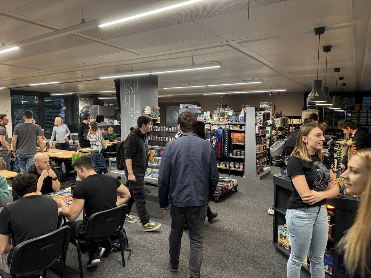 Tobias Zischler tweet media