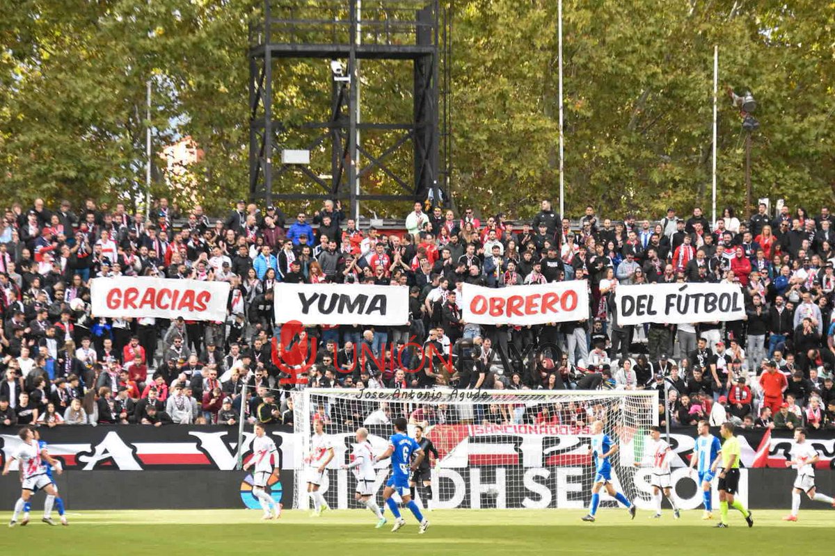 Min 58 | Rayo 0-0 Alavés 

📜 “Gracias Yuma, obrero del fútbol”

⚡️ Mensaje del fondo de Vallekas <a href="/bukaneros92/">Bukaneros</a> al vallecano <a href="/Yuma_6/">Yuma</a> 

#RayoAlaves