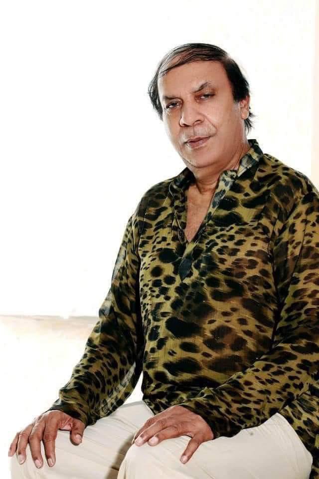 ShafqatAmanatA's tweet photo. Tabla Legend Tafu Khan Saheb passes away, leaving behind a legacy that remains unmatched &amp; marking the end of a glorious era. 

May he rest in peace. 

 #restinpeace https://t.co/1p0txHI9I9