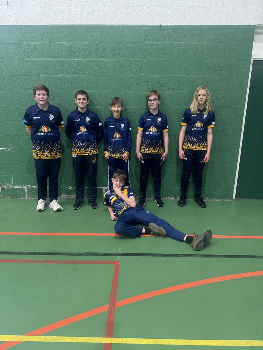 FHCCfoxes's tweet photo. Great Cricket today by our u11 and u13 boys teams @fhcricketclub both teams taking the win in their indoor matches! New this season to winter indoor matches, the format and their teamwork starting to pay dividends for these really rather fabulous boys!! https://t.co/JhjGNHP58U