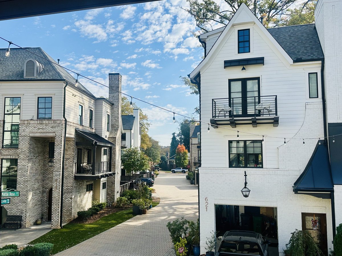 Awesome weather out here today at 622MattieRoseLane.com!!