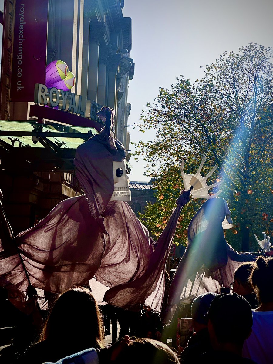 RealMancsy's tweet photo. I absolutely love @HalloweenMcr and recommend it to all! The dancing skeletons are an absolute delight. Each year I visit all the monsters and take great delight in finding a new character or getting up close to one who was set back or high up. #manchester #halloween https://t.co/ZDDApfebLY