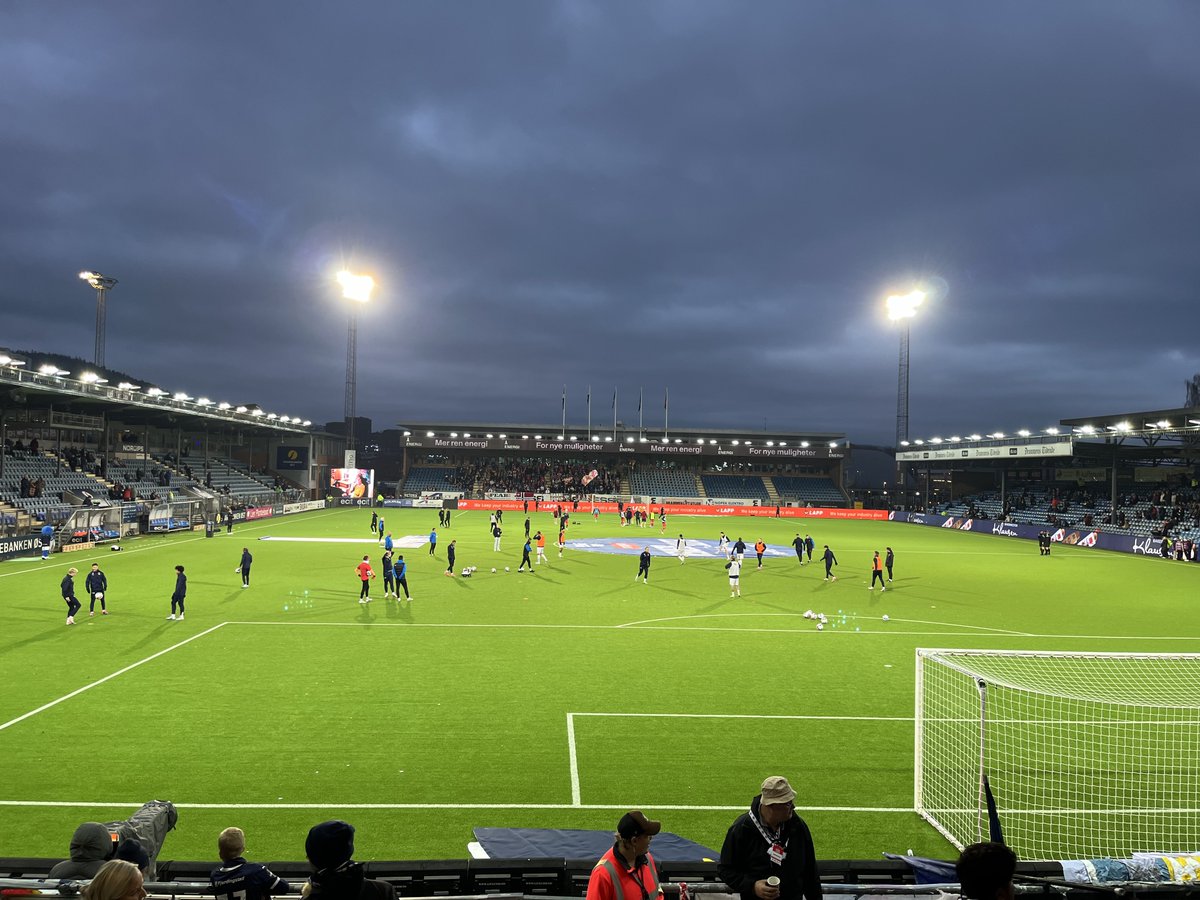 MadsFossum14's tweet image. Strømsgodset - Fredrikstad
#groundhopping #godset