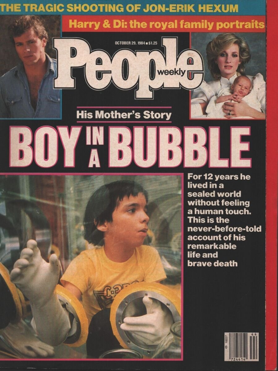 Wrestle40's tweet photo. 📖 Available at newsstands and fine retailers everywhere now! #Magazines #OnThisDay

🗳️ @TIME #Showdown
🏀 @SInow #BillRussell #LarryBird
📺 @TVGuide #BrookeShields #WetGold
🫧 @People #BoyInABubble https://t.co/bbXFCCMdoA