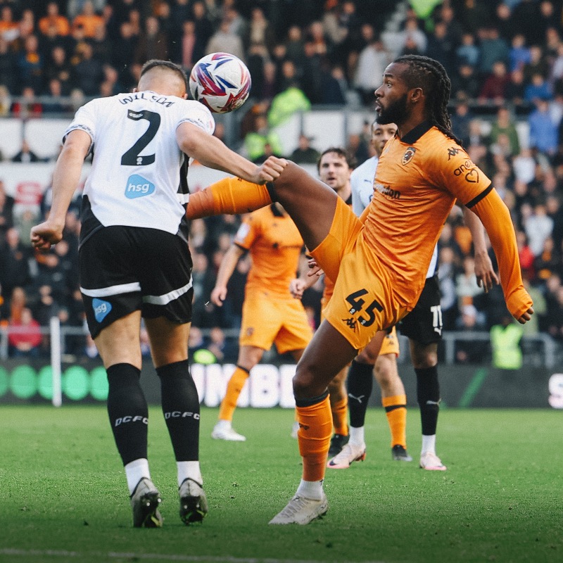 HullCity's tweet photo. Approaching the 90 ⌛️

🐏 1-1 🐯 [88'] #hcafc