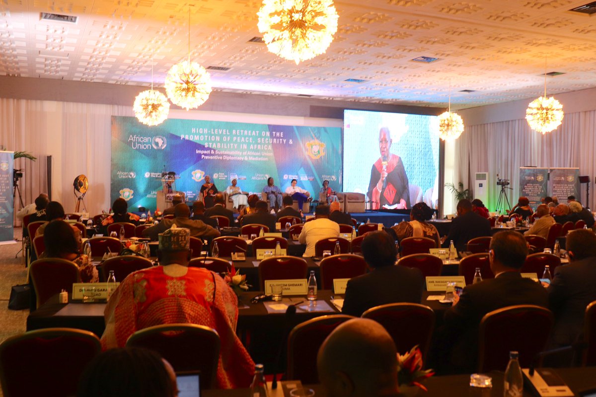 African Union Political Affairs Peace and Security (@auc_paps) on Twitter photo 15th #AUPeaceRetreat: Youth & Women in Peacebuilding: Empowering the Next Generation of Mediators. Panelists: H.E. Alice Nzomukunda AULO 🇲🇬, H.E. Bintou Keita <a href="/MONUSCO/">MONUSCO</a>, Ms. J. Darwatoye WiseYouth, Prof. Cheryl Hendricks, <a href="/FemWiseAfrica/">FemWise-Africa</a>, Dr. Linda Darkwa Moderator: Ms. <a href="/Mpule_Roxx/">Mpule Kgetsi</a> 15th #AUPeaceRetreat: Youth & Women in Peacebuilding: Empowering the Next Generation of Mediators. Panelists: H.E. Alice Nzomukunda AULO 🇲🇬, H.E. Bintou Keita <a href="/MONUSCO/">MONUSCO</a>, Ms. J. Darwatoye WiseYouth, Prof. Cheryl Hendricks, <a href="/FemWiseAfrica/">FemWise-Africa</a>, Dr. Linda Darkwa Moderator: Ms. <a href="/Mpule_Roxx/">Mpule Kgetsi</a>
