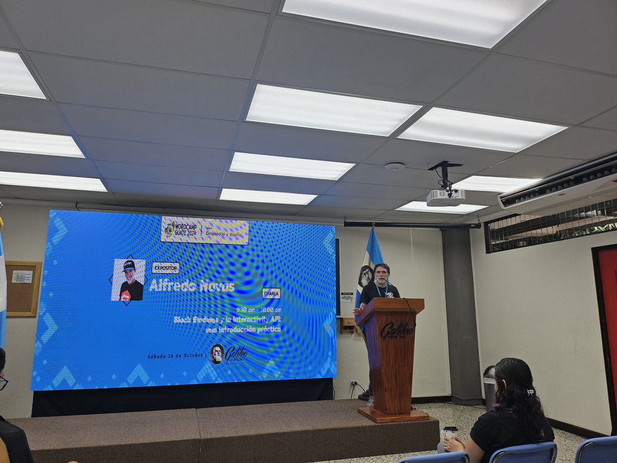 Primer charla del track Desarrollo y diseño con la charla de <a href="/3LPU4S/">Alfredo Navas</a> sobre: Block Bindings y la Interactivity API
#WCGuate24 #WordPress #WPLatam