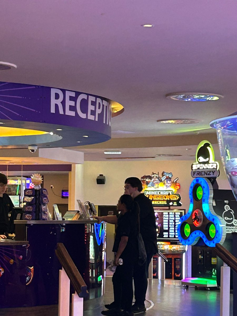 JacobRoll tweet media