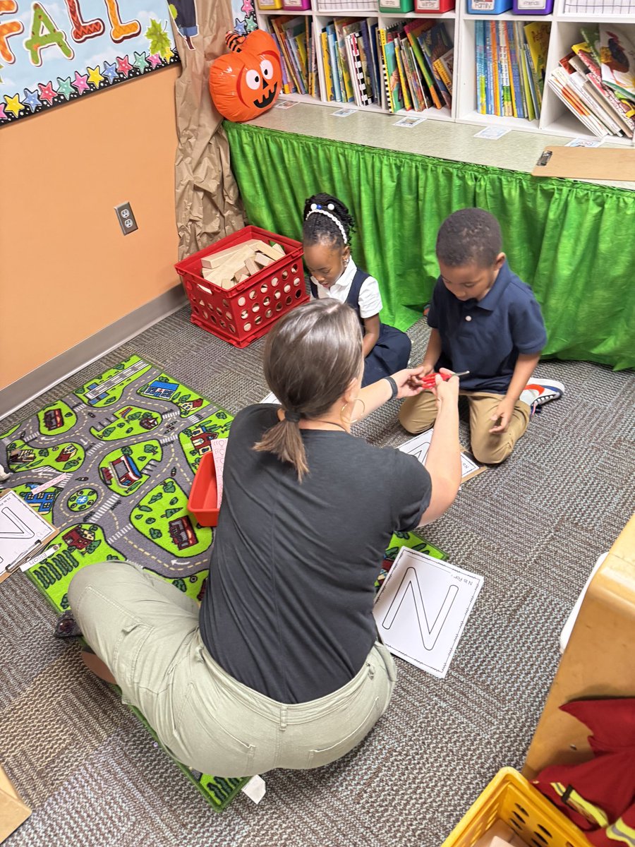 Erin Albert tweet media