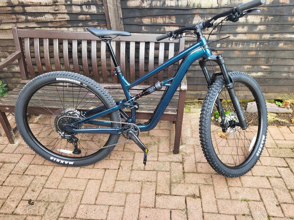 GavinTosney's tweet photo. Someone got a new bike...
NOT ME!!!!
#cailbre #bossnut https://t.co/hh7A72PTMT