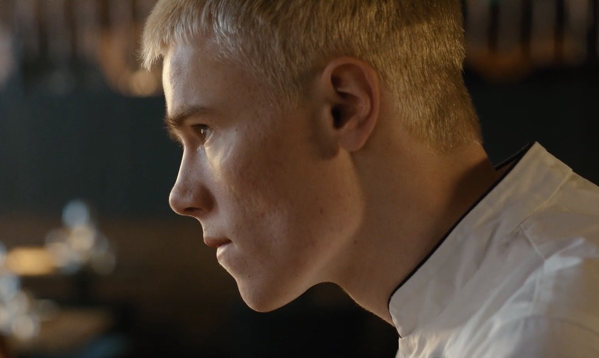 linuslovebot's tweet photo. your daily dose of linus https://t.co/WfZVRVytIK