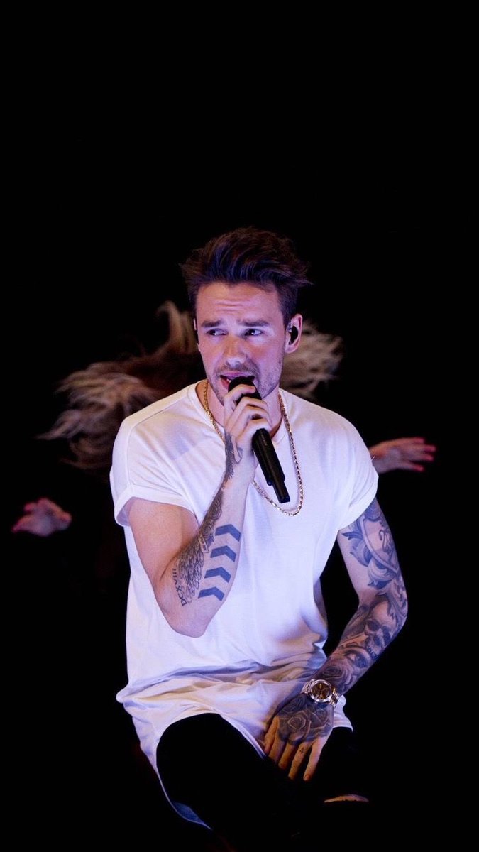 xxblackin's tweet photo. #loveyouliam
#hereforliam
#weloveyouliampayne https://t.co/jB9AKYkhc9