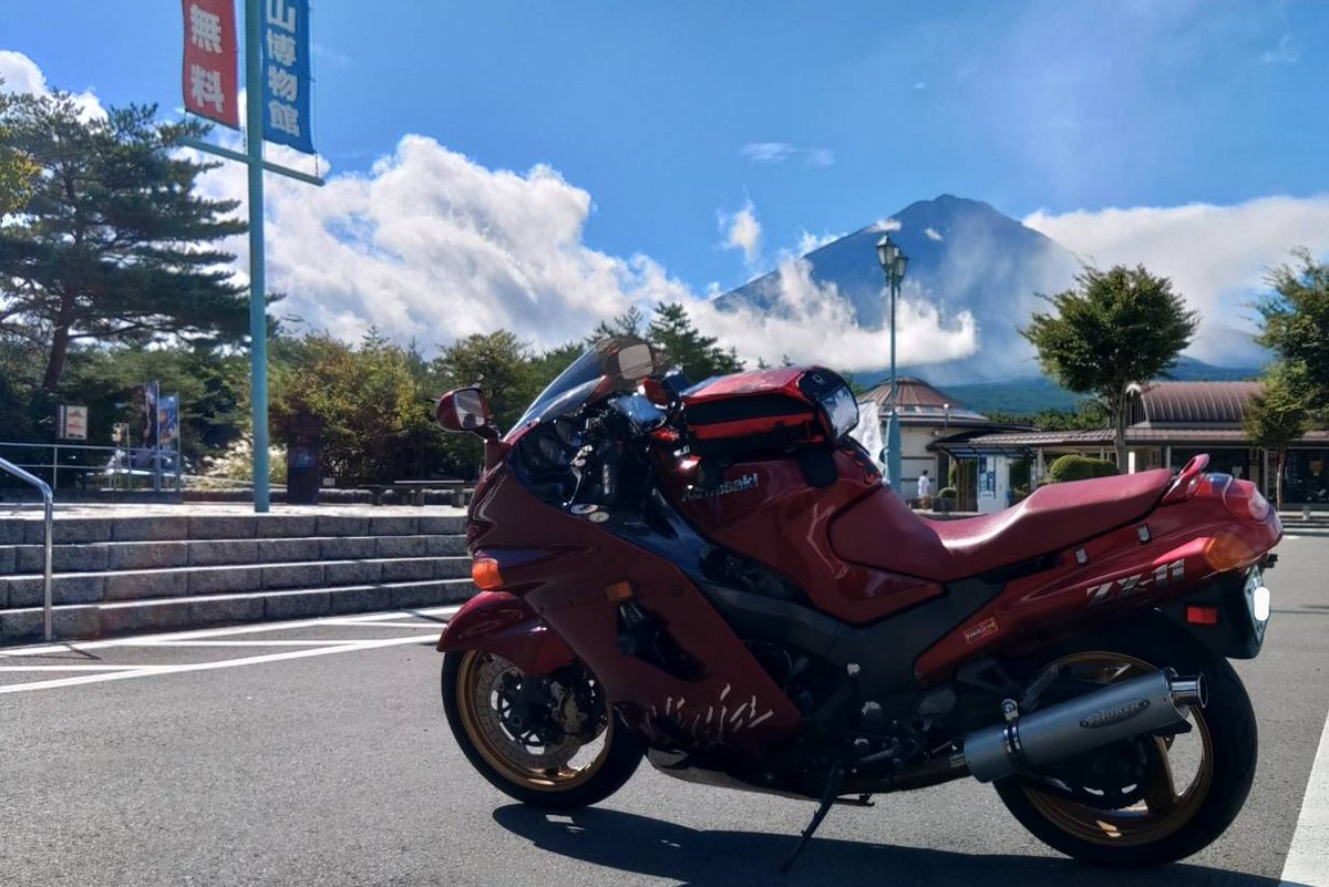 ZXのRが付かない方