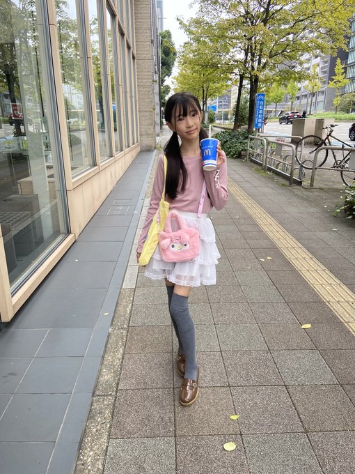 岩本ひまりのTwitter画像14