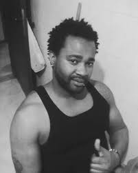 Já repararam que casos como George Floyd e este agora em Portugal com Odair Moniz acontecem sempre com pessoas com vasto registo criminal ?
Será coincidência?
É óbvio que o registo criminal não é uma sentença de morte nem uma cruz para toda a a vida, mas diz muito sobre as