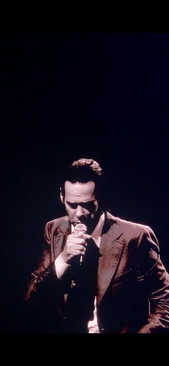 Tremendo, como siempre
No se puede tener más clase